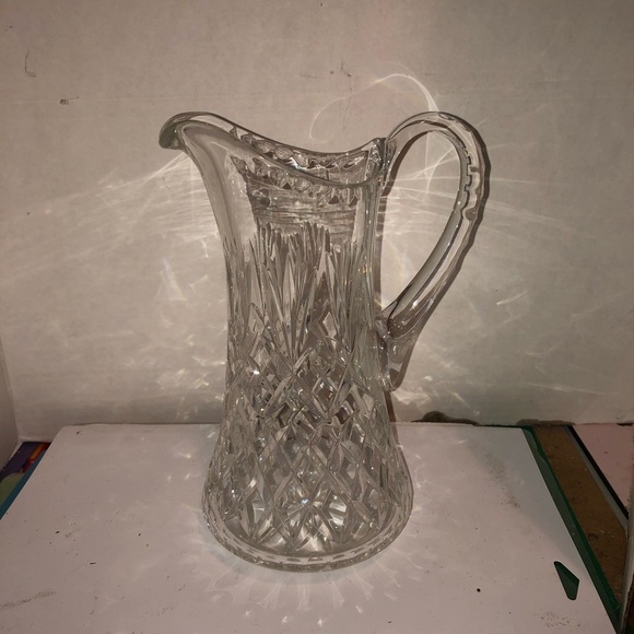 Vintage exquisite Crystal water or juice pitcher- 10” tall aprox- gorgeous. - Picture 8 of 8